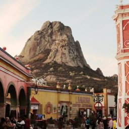 Estoy viviendo en Mexico. Por qué?